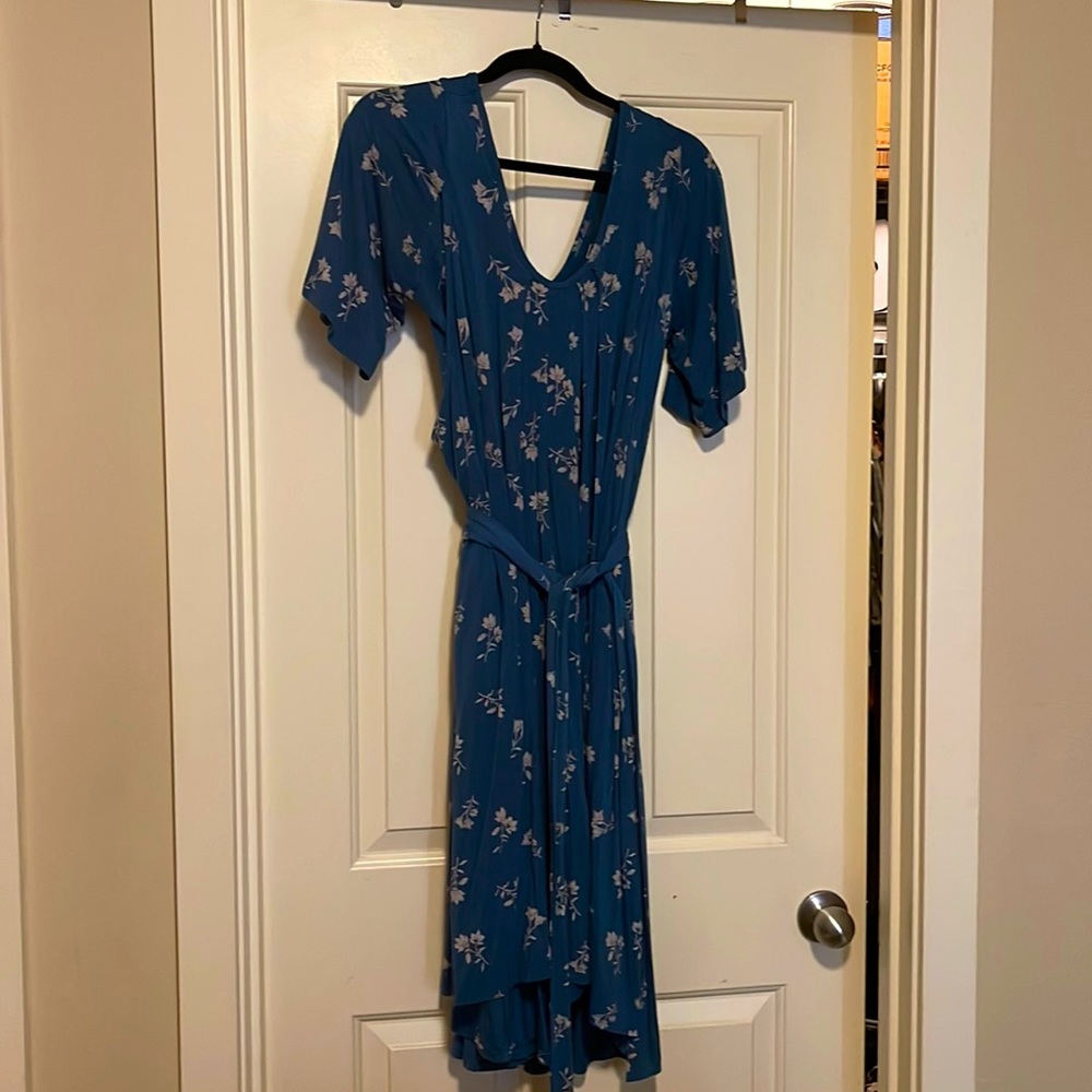 Latched Mama Printed Flutter Sleeve Nursing Romper Sizes 6-18